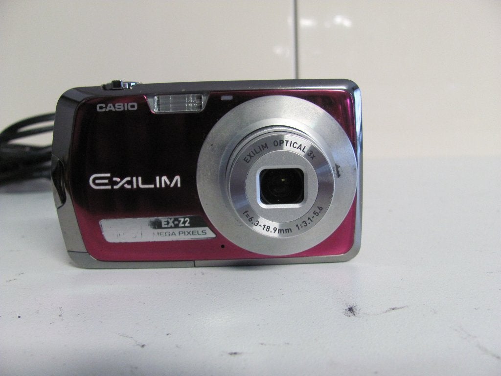 CASIO EXILIM digitale camera type EX-Z2 met 12.1 mp en 3 x, Ingebouwde flitser, Casio, Gebruikt, Accu