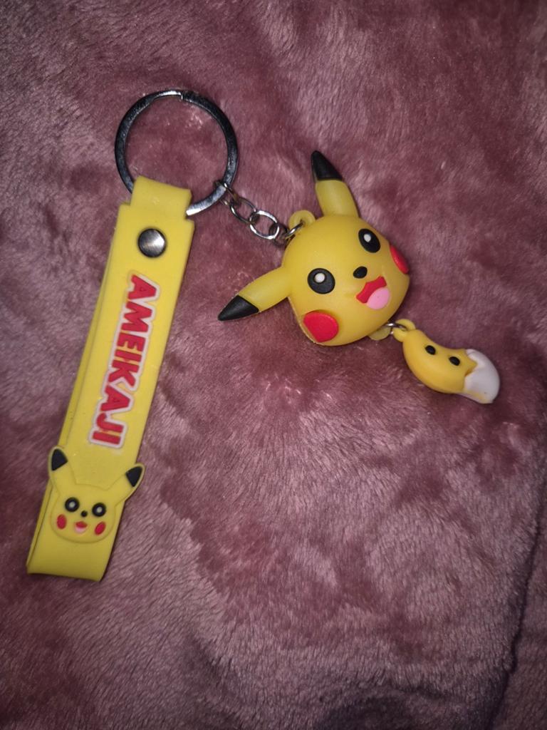Leuke Pikachu sleutelhanger -  nieuw, Verzamelen, Sleutelhangers, Nieuw, Knuffel of Figuurtje, Ophalen of Verzenden