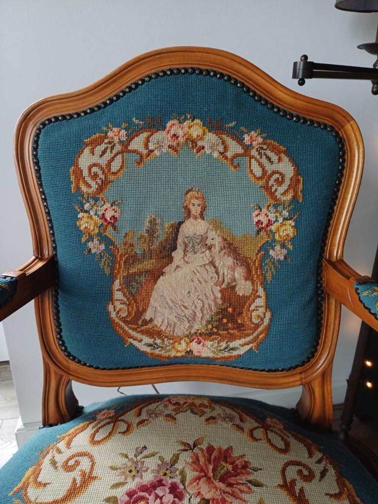 Antieke Queen Ann stoel met Gobelin, Ophalen