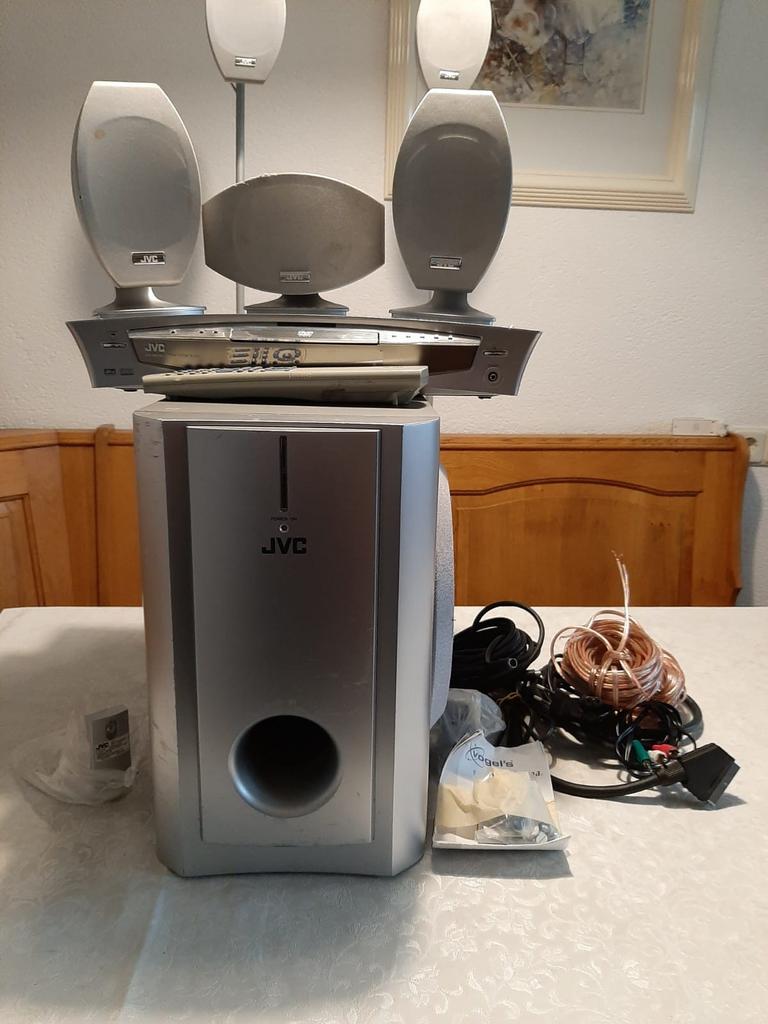Dolby Surround JVC, Ophalen, JVC, 70 watt of meer, Zo goed als nieuw