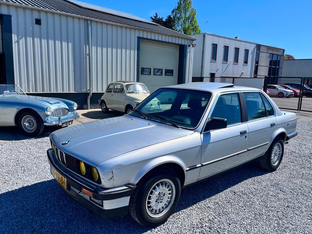 BMW 3-serie 325, Auto's, Automaat, 1160 kg, Achterwielaandrijving, Gebruikt
