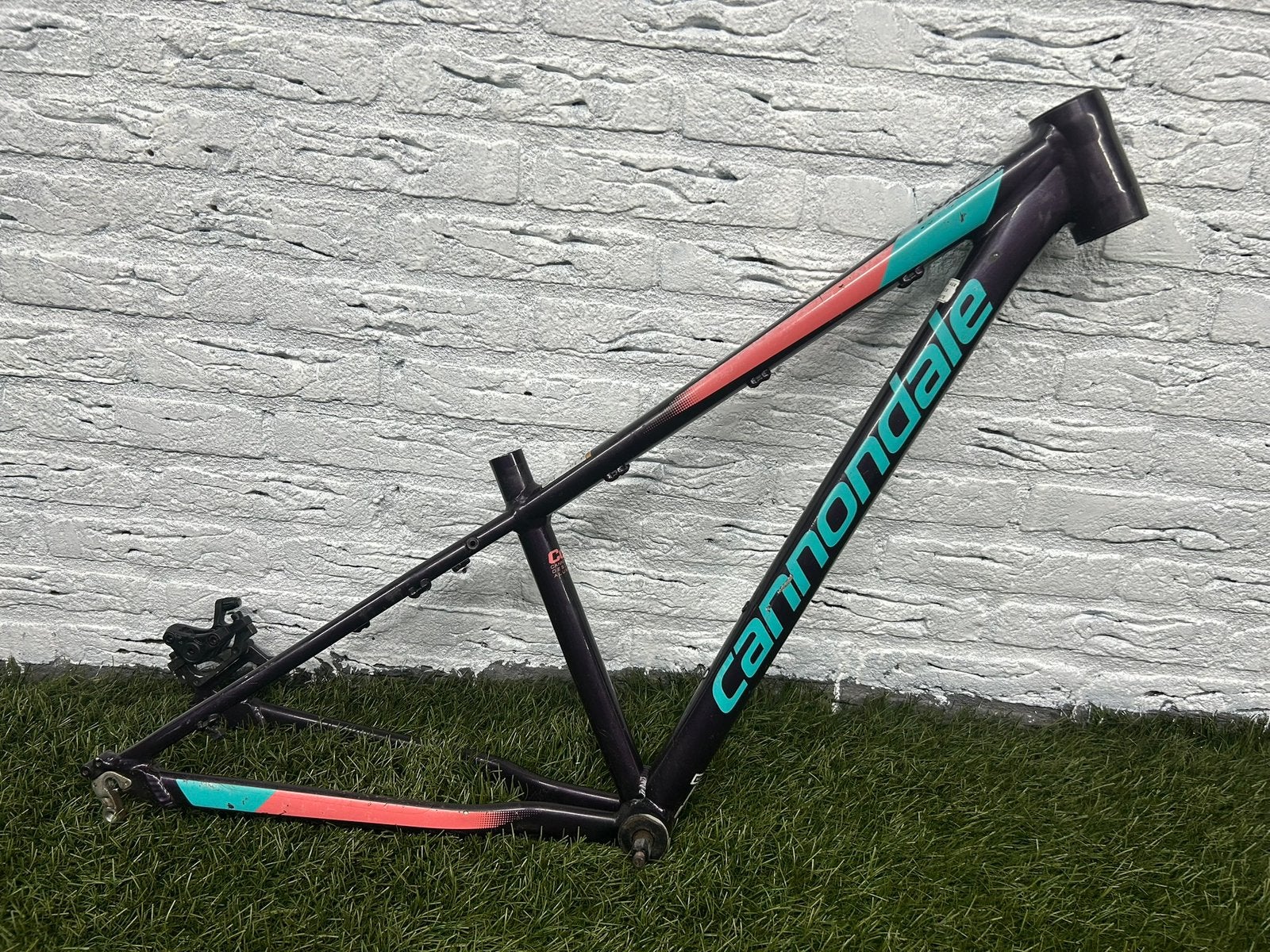 Cannondale trail 24 inch mountainbike kids mtb 250 frame, Ophalen, Frame, Gebruikt, Aluminium