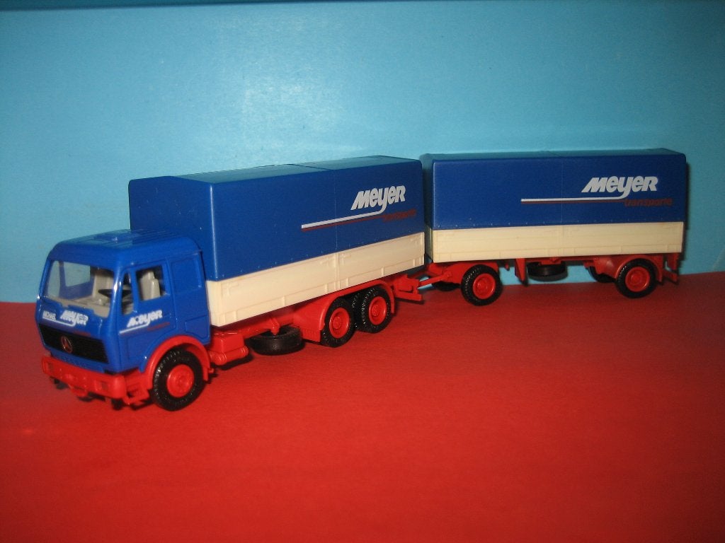Meyer  MERCEDES combi  Herpa, Ophalen of Verzenden, Zo goed als nieuw, Bus of Vrachtwagen, Herpa