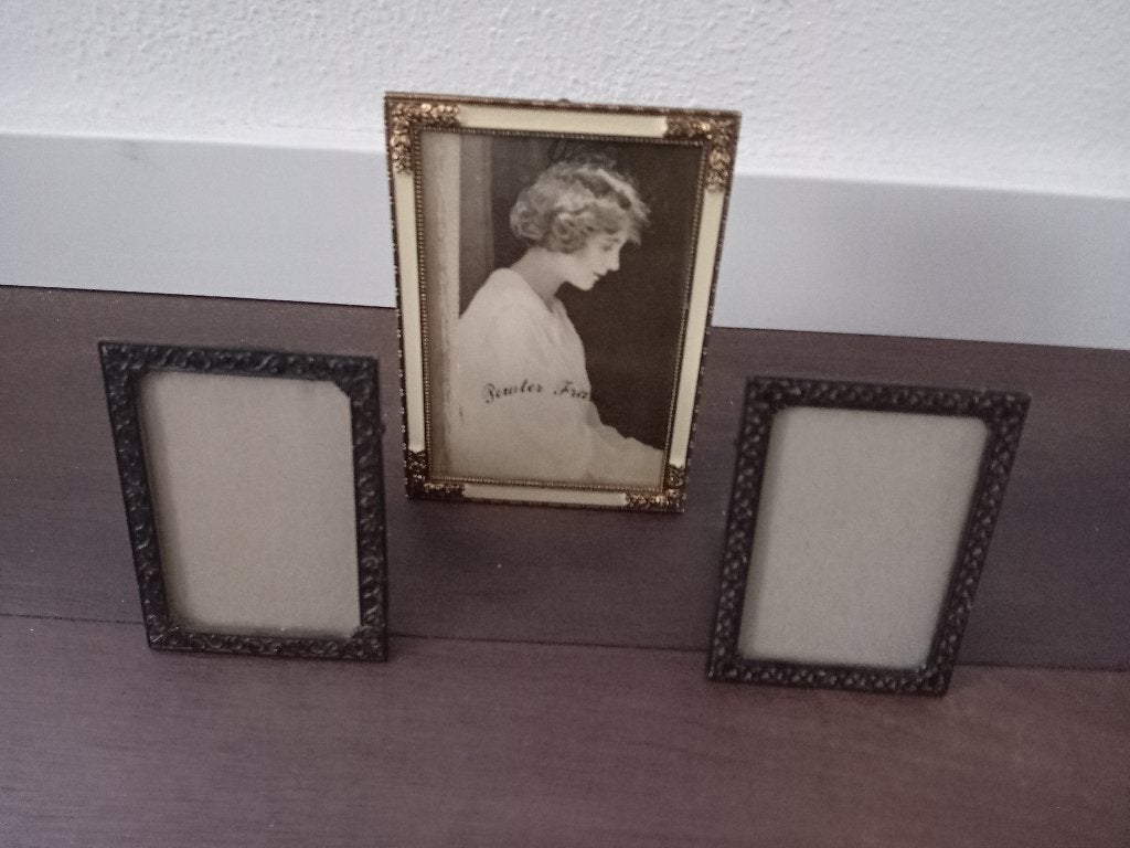 Fotolijstjes vintage klein, Gebruikt, 10 cm, Ophalen of Verzenden, Fotolijst
