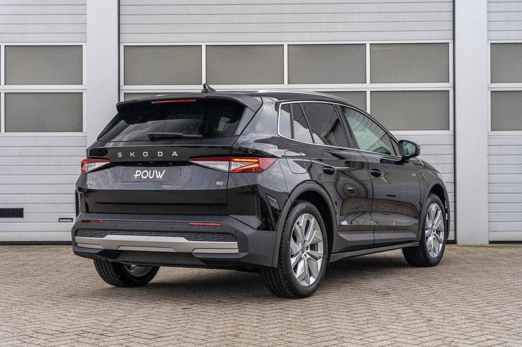 Skoda Elroq 204pk 60 Business Edition - Tour | Trekhaak | Ac, Auto's, Skoda, Automaat, 12 maanden, Achterwielaandrijving, Leder en Stof