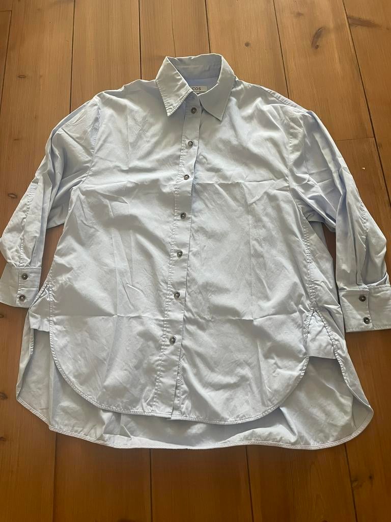 Mooie lichtblauwe oversized blouse COS, M/L, Ophalen of Verzenden, Zo goed als nieuw, Blauw