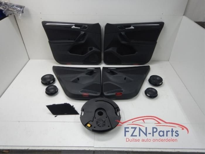 VW Tiguan 5NA Dynaudio Speaker set+ Deurpanelen, Ophalen of Verzenden, Gebruikt