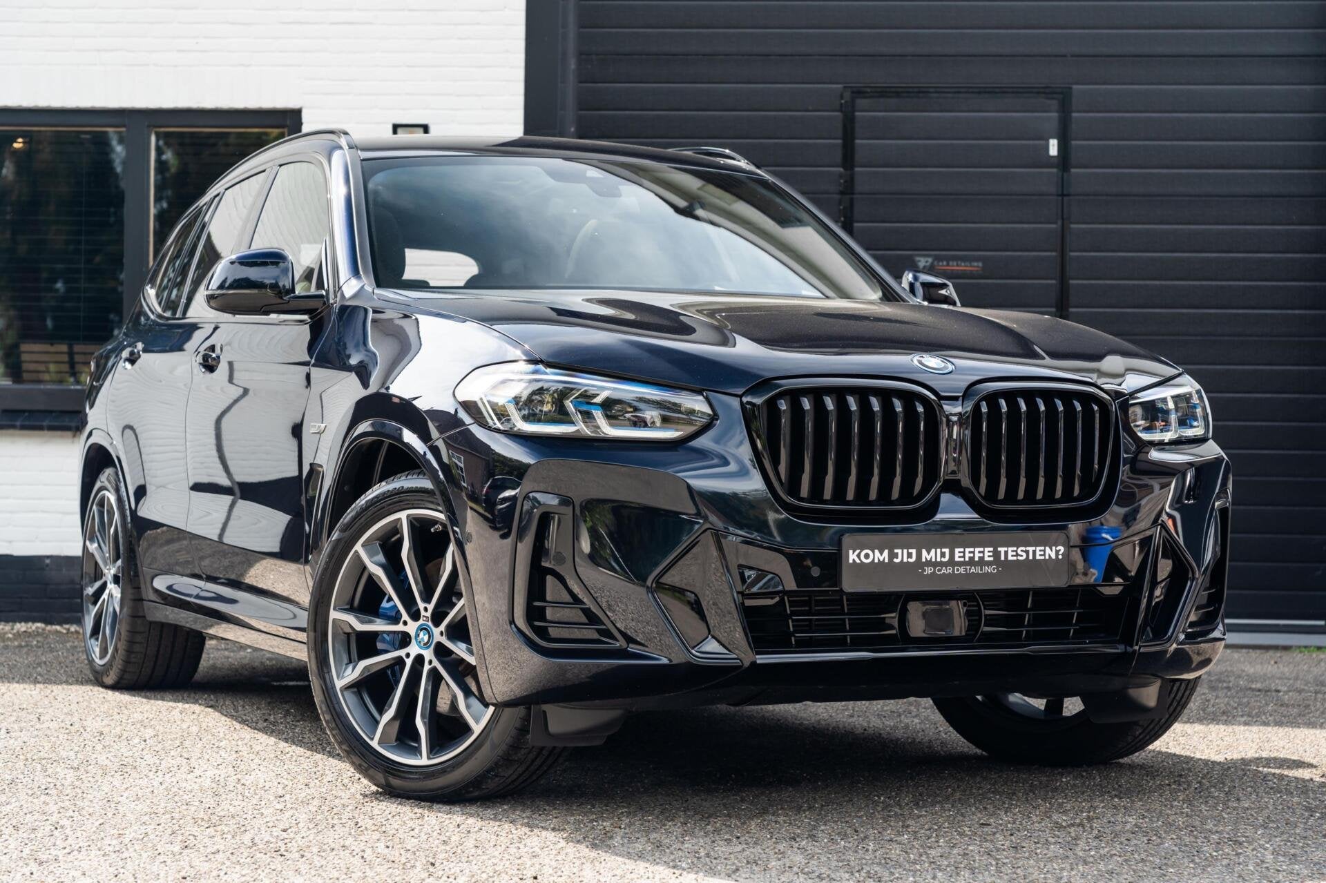BMW X3 XDrive30e M-sport Carbon Zwart Pano H&K HUD Trekhaak, Automaat, Gebruikt, Zwart, Zwart