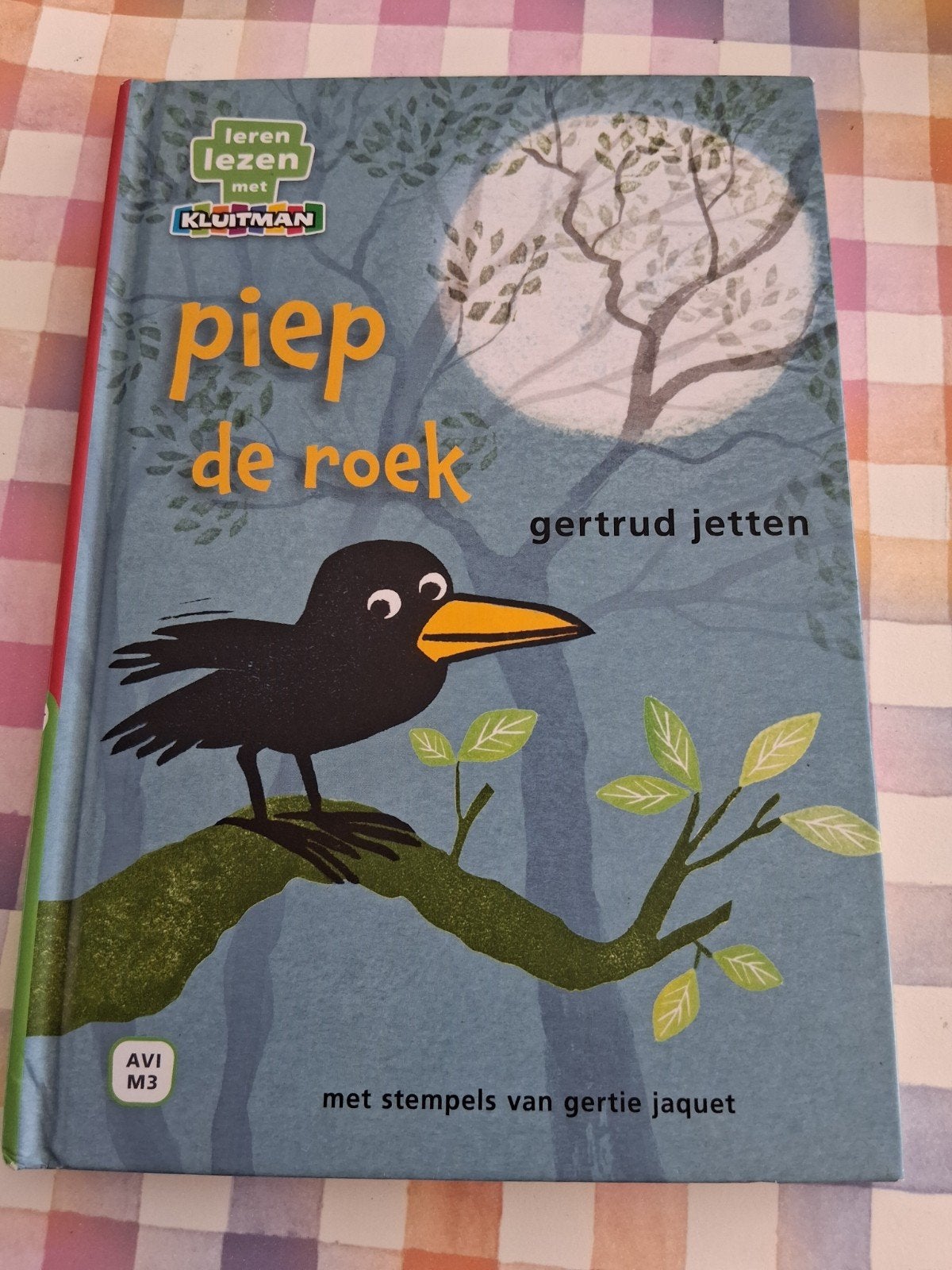 boek gertrud jetten - piep de roek - avi M3, Boeken, Ophalen of Verzenden, Gelezen, Fictie algemeen