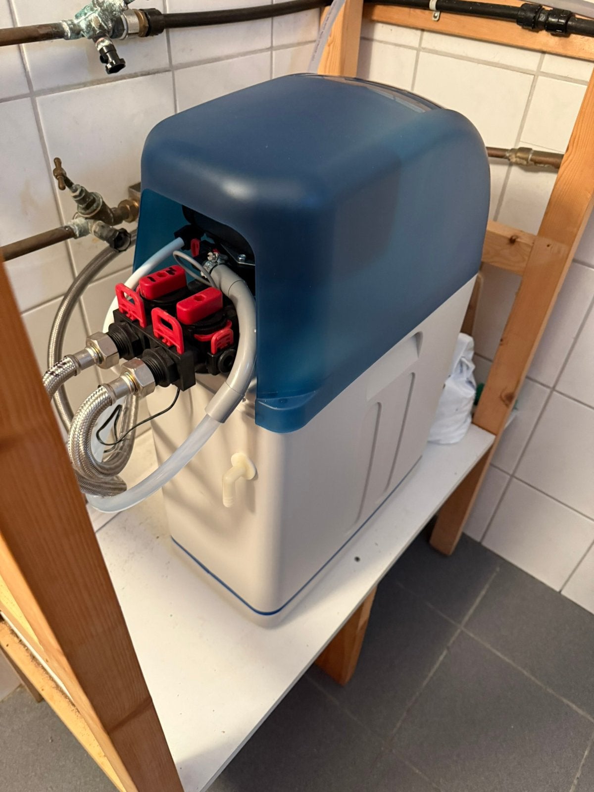 Water ontharder AQMOS, Witgoed en Apparatuur, Waterontharders, Ophalen, Zo goed als nieuw