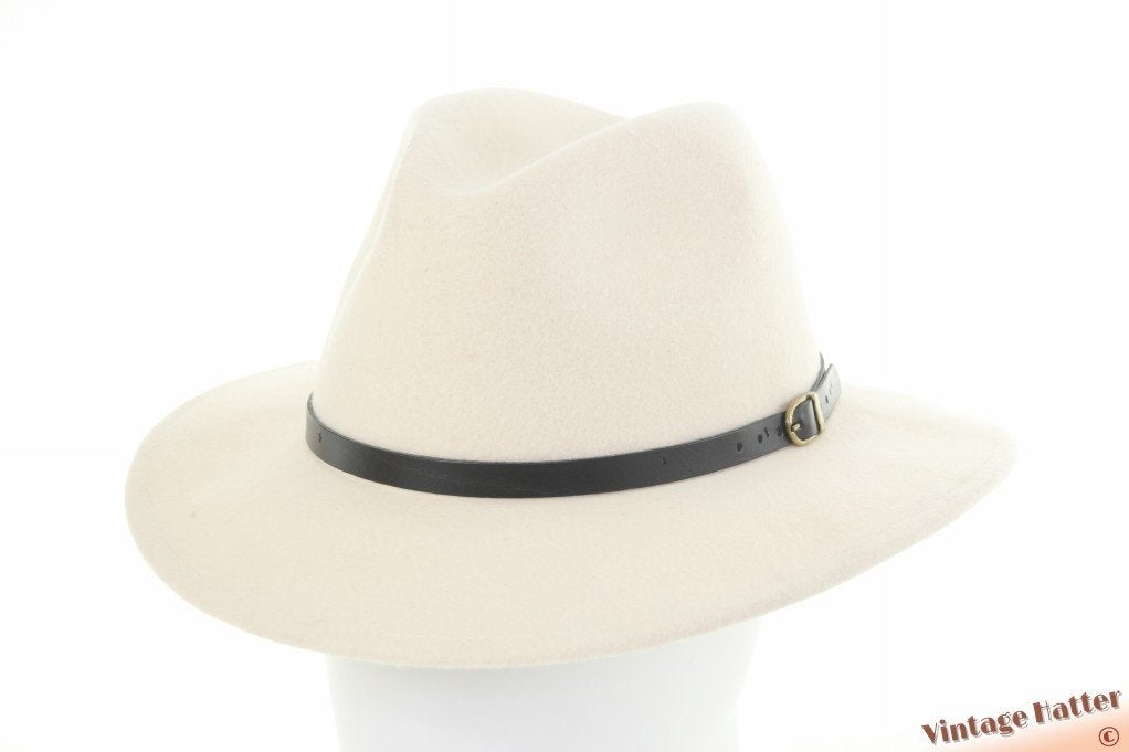 Outdoor gleufhoed bianco waterafstotend ivoorwit wol 56-58, Kleding | Heren, Hoeden en Petten, Ophalen of Verzenden, Nieuw, 58 of 59 cm (L, 7¼ of ⅜ inch)