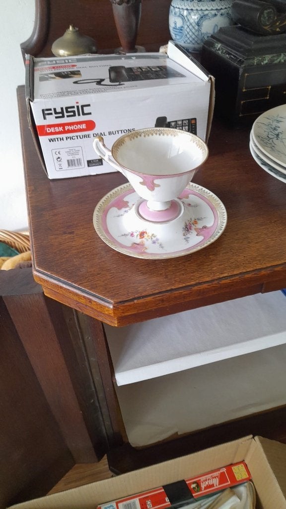 Antiek Dresden Porcelain hoge voet thee kop en schotel, Antiek en Kunst, Ophalen