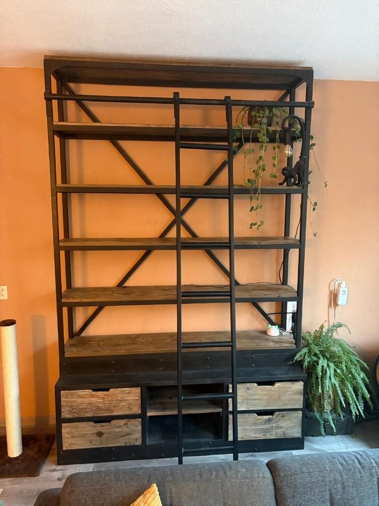 Open industriële kast boeken met ladder - Snel weg, Ophalen, Met plank(en), Gebruikt, 200 cm of meer