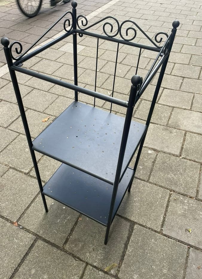 Kastje, Ophalen