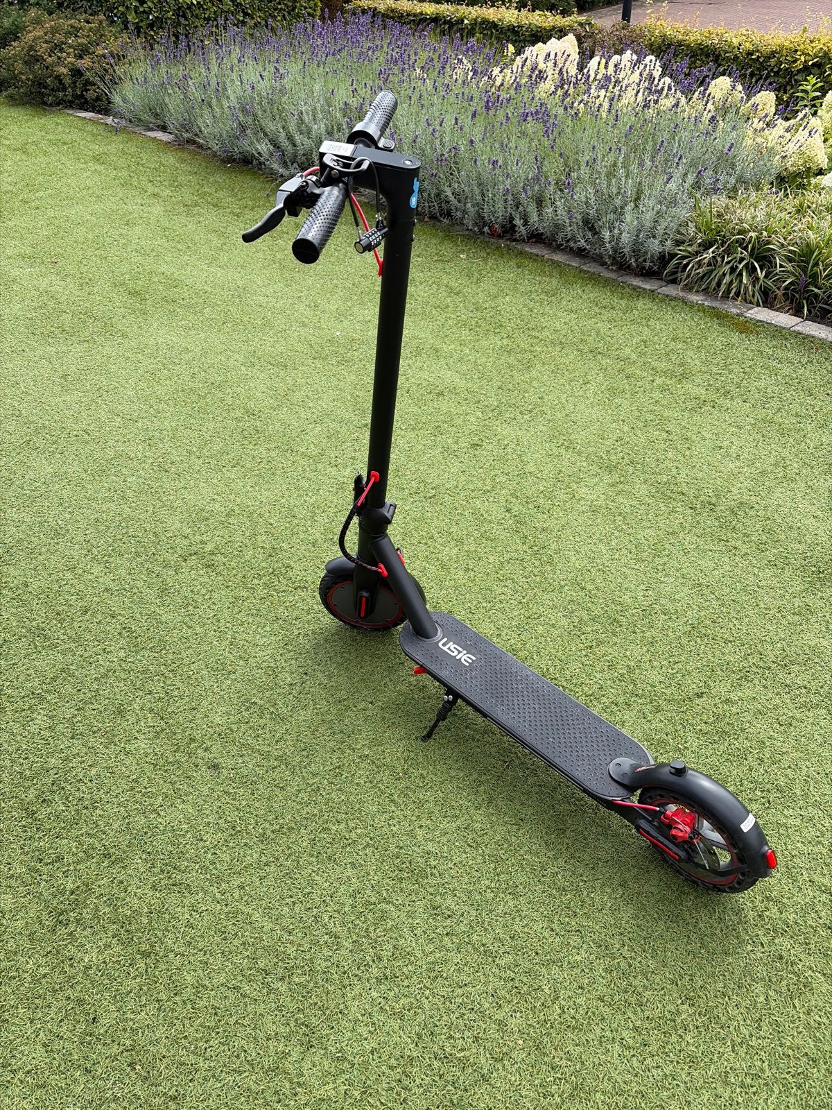 Elektrische step voor volwassenen, Ophalen of Verzenden, Zo goed als nieuw, Elektrische step (E-scooter)