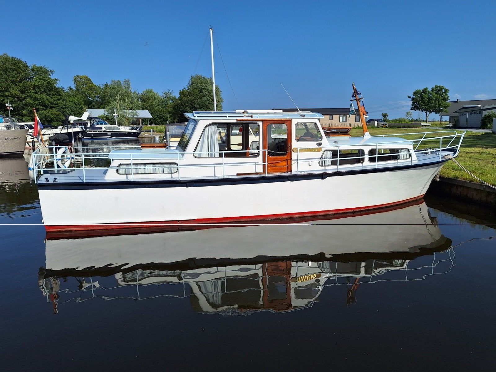 Mooie Stoere akerboom kruiser 11.50, Watersport en Boten, Staal, Gebruikt, Diesel, Kruiser
