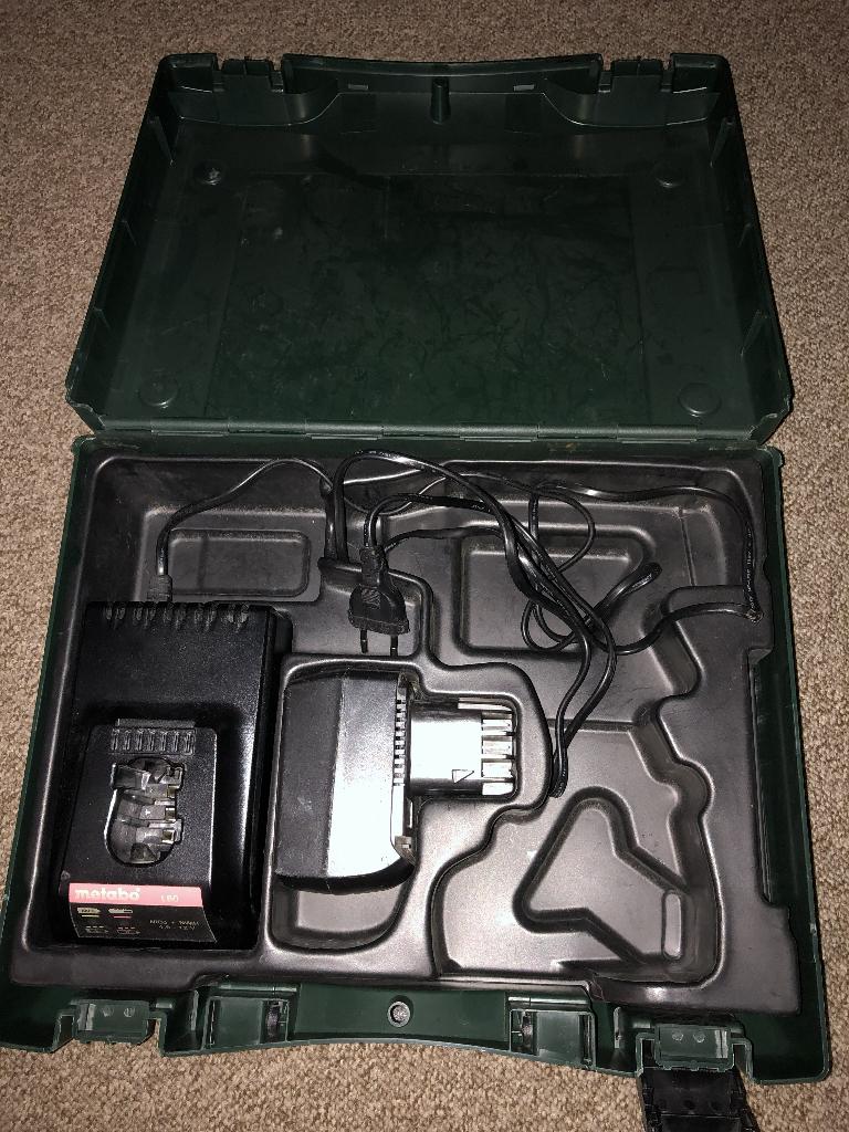 Accu met oplader voor Metabo BZ 12 SP, Ophalen of Verzenden, Gebruikt, Minder dan 400 watt, Overige typen