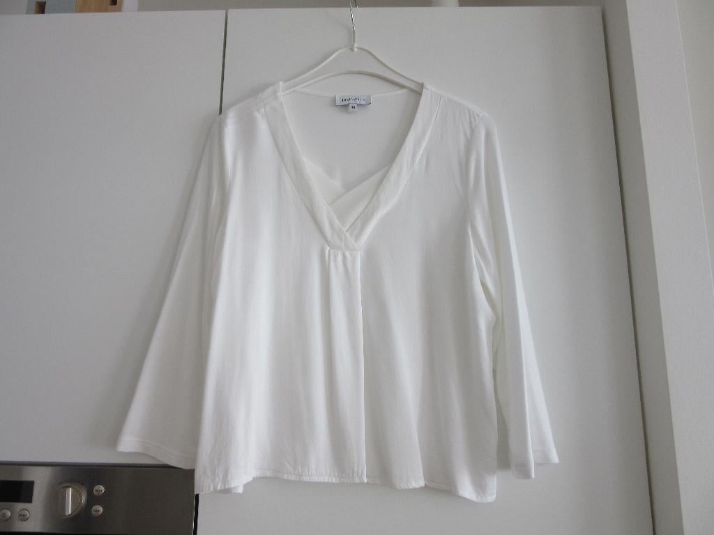 Blouse  merk JUST WHITE  maat 40  wit V hals, Maat 38/40 (M), Wit, Ophalen of Verzenden, Zo goed als nieuw