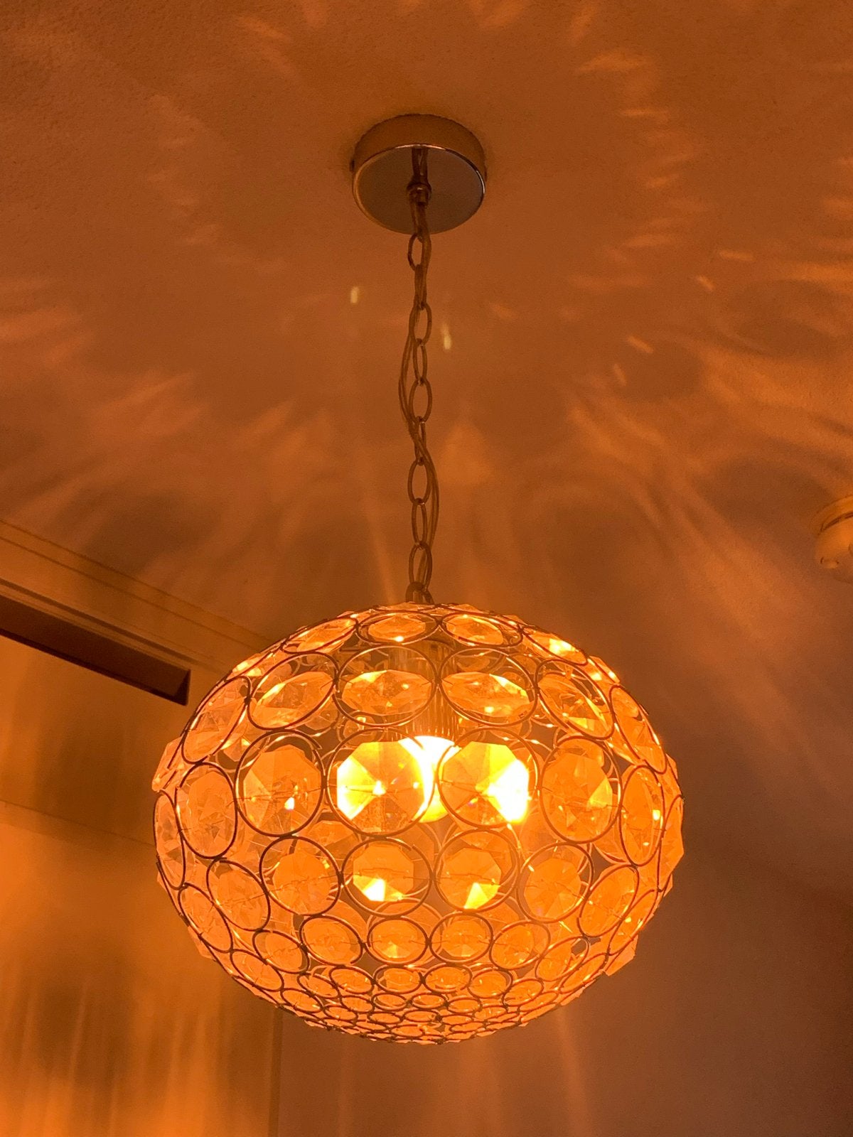 2 stuks moderne hanglamp met kristallen details, Huis en Inrichting, Lampen | Hanglampen, Ophalen, Zo goed als nieuw, Metaal, E27 (groot)