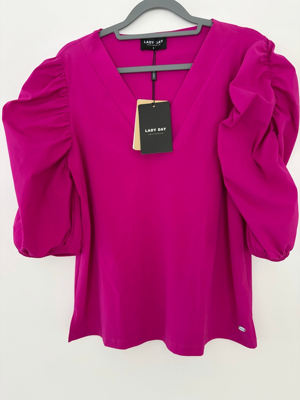 Nieuw! Lady Day Travelstof Top S - Fuchsia, Nieuw, Ophalen of Verzenden, Korte mouw, Roze