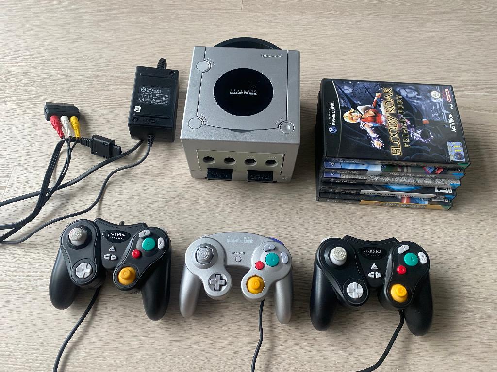 Nintendo Gamecube + games en toebehoren, Spelcomputers en Games, Spelcomputers | Nintendo GameCube, Gebruikt, Met games, Ophalen of Verzenden