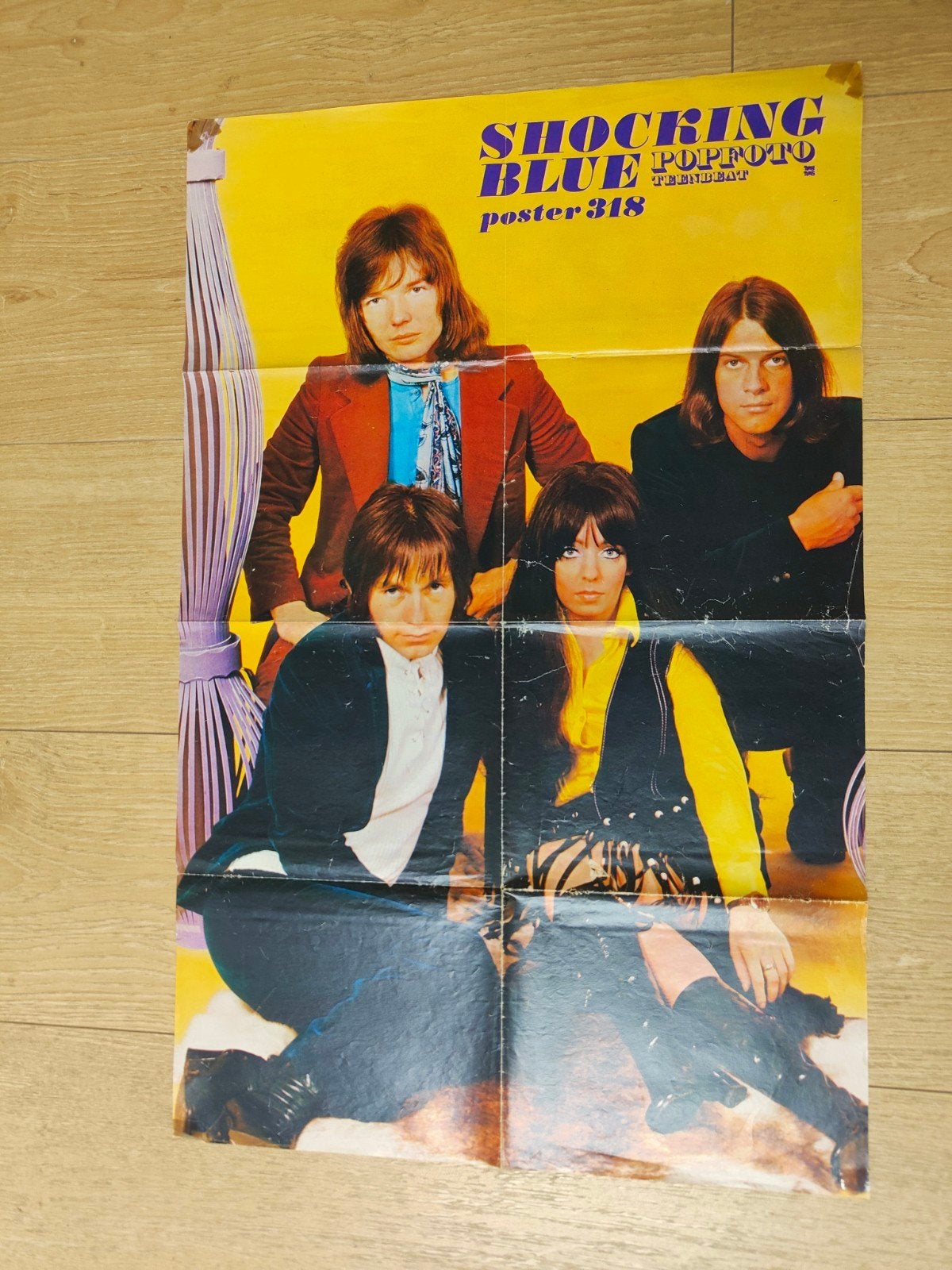 Popfoto Super Poster Shocking Blue, Ophalen of Verzenden, 1960 tot 1980, Nederland, Tijdschrift
