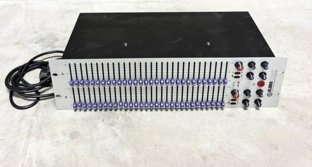 Klark Teknik DN370 grafische EQ stereo, Muziek en Instrumenten, Ophalen of Verzenden, Zo goed als nieuw, Equalizer