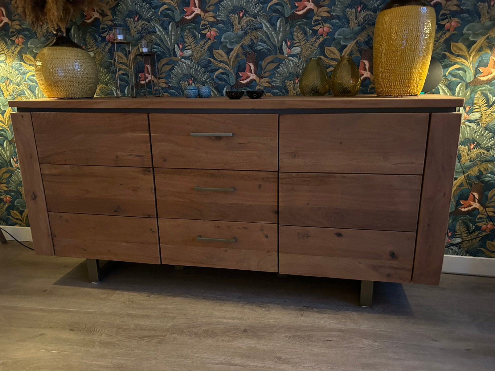 Houten dressoir, Huis en Inrichting, Ophalen, Zo goed als nieuw, 25 tot 50 cm, 150 tot 200 cm