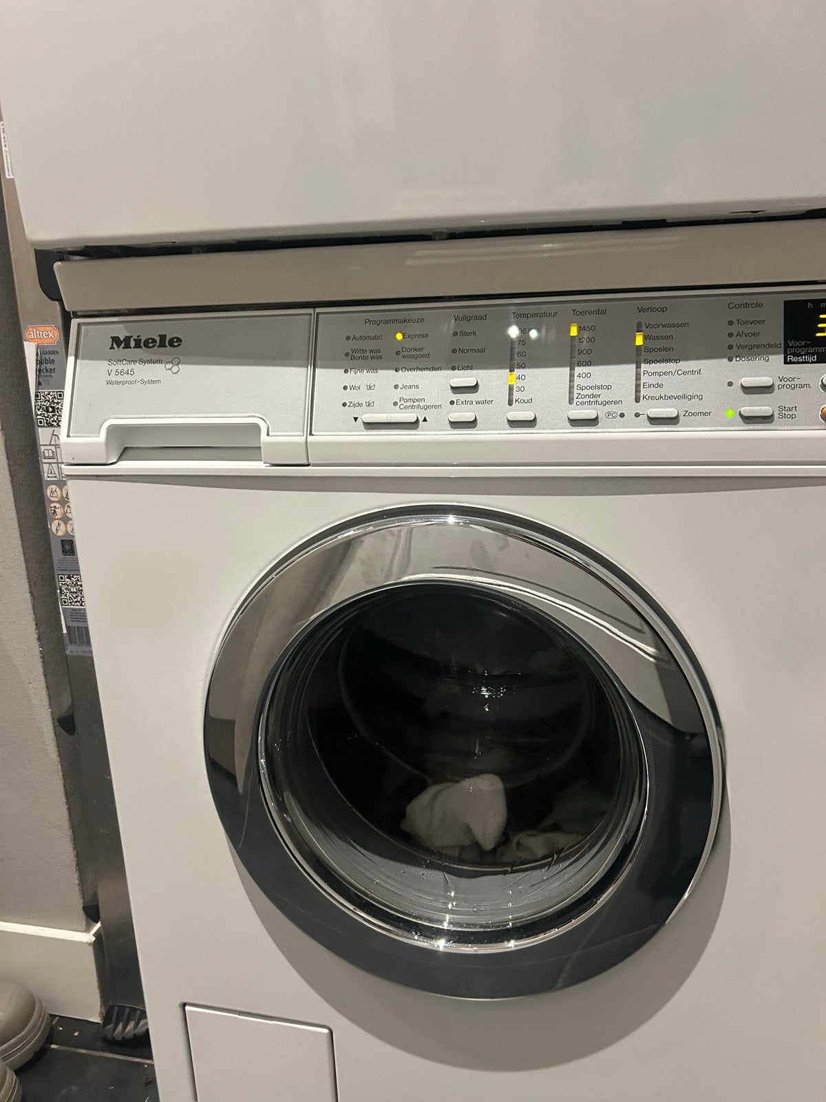 Miele V5645 Wasmachine - Betrouwbaar en Efficiënt, Witgoed en Apparatuur, Wasmachines, Ophalen, Gebruikt, Voorlader, Kort programma