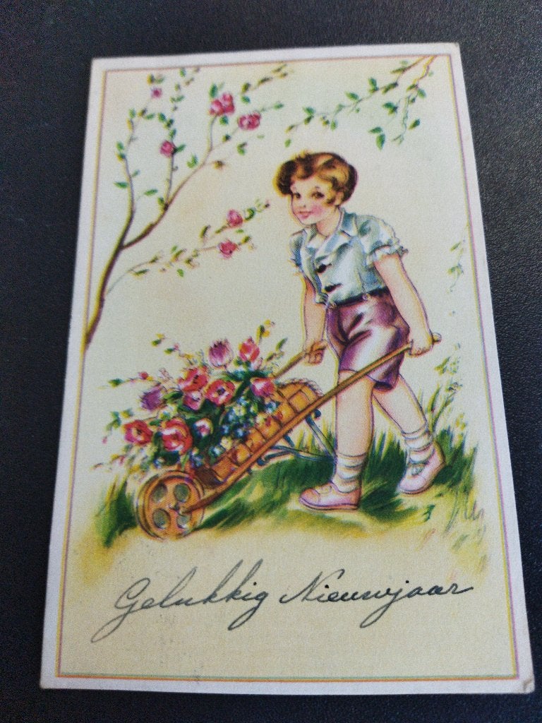 Vintage kaart gelukkig nieuwjaar kind met kruiwagen, Ophalen of Verzenden, 1940 tot 1960, Gelopen, Feest(dag)
