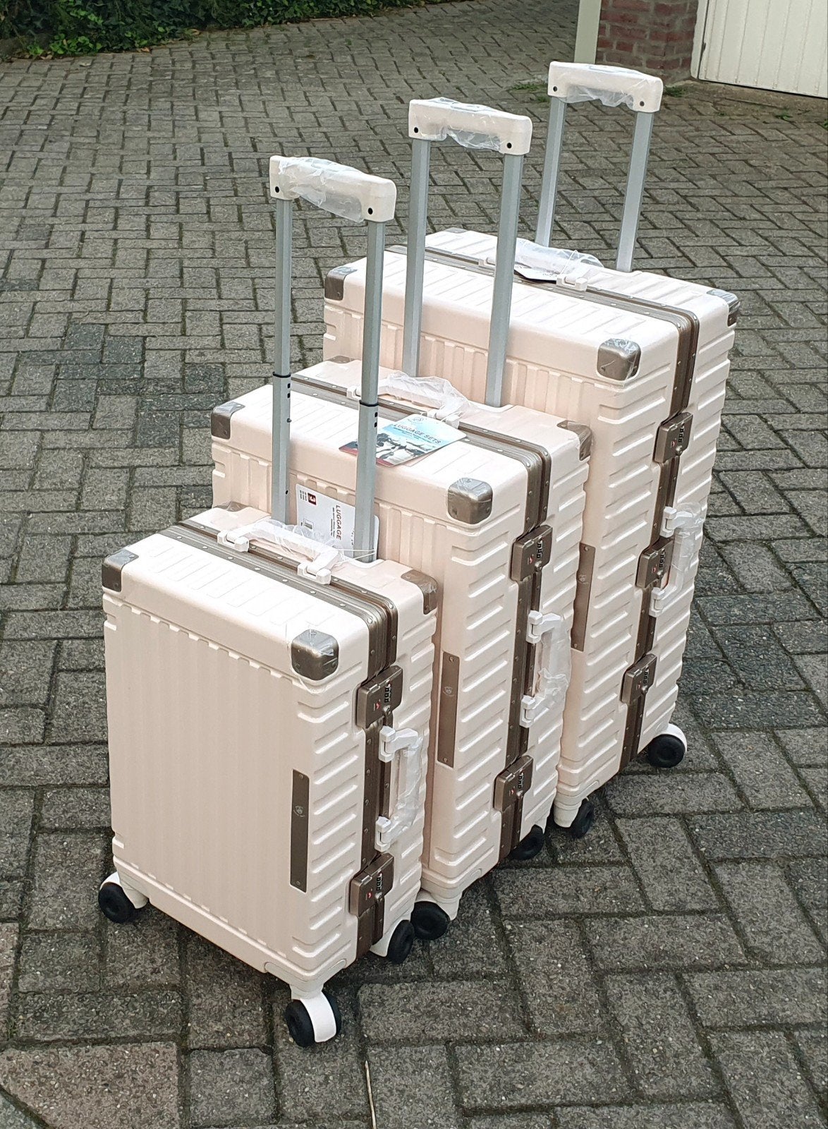 Luxe lichte 3 delige kofferset aluminium polycarbonaat NIEUW, Overige materialen, Nieuw, Royal Swiss, Ophalen of Verzenden