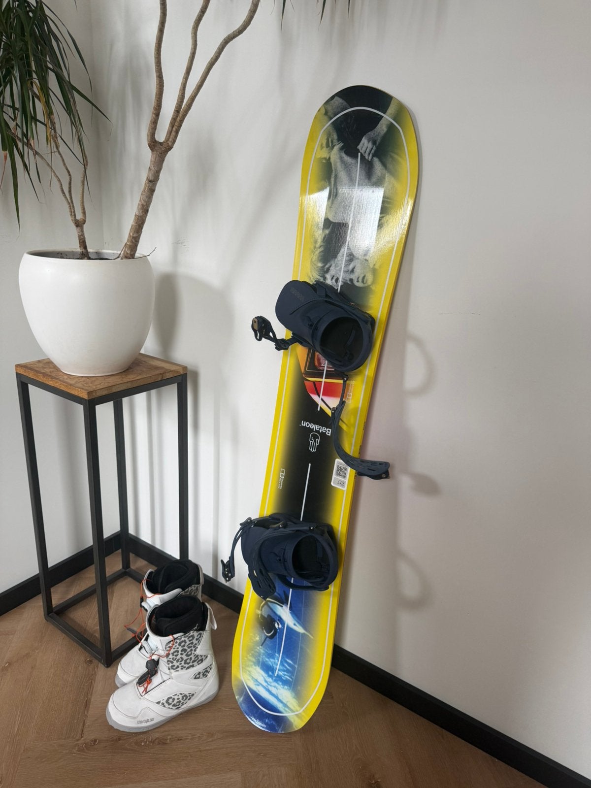 Snowboard met schoenen, Sport en Fitness, Ophalen, Zo goed als nieuw, Board