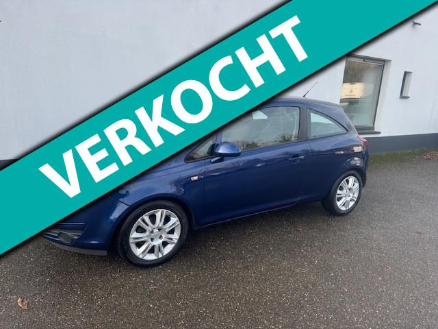 Opel Corsa 1.4-16V Cosmo, '08, airco, trekhaak, cruise, lm-v, Voorwielaandrijving, Gebruikt, Zwart, 4 cilinders