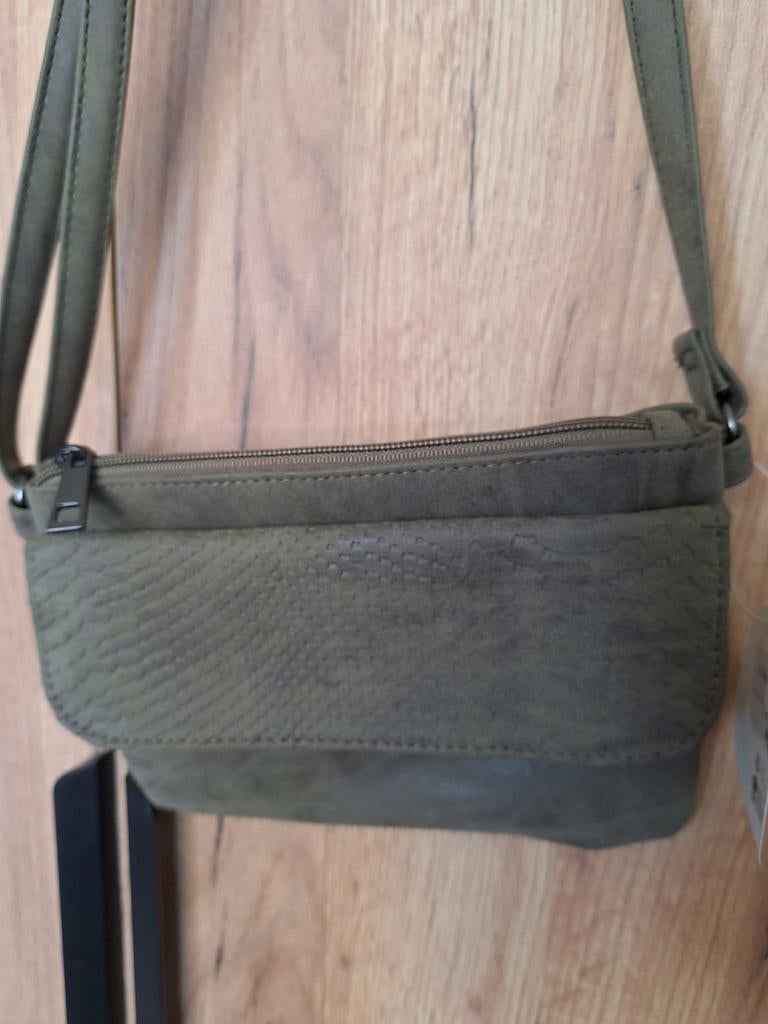 Tasje nieuw0, Sieraden, Tassen en Uiterlijk, Tassen | Schoudertassen, Ophalen of Verzenden