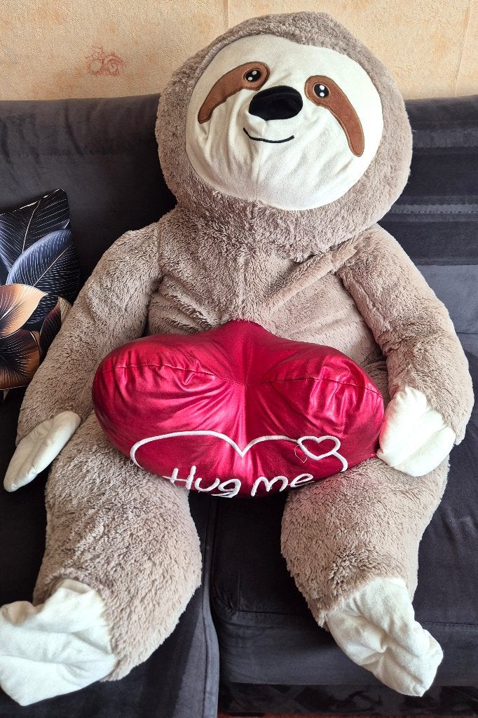 Grote luiaard knuffel met 'Hug me' hart, Kinderen en Baby's, Ophalen of Verzenden, Zo goed als nieuw, Overige typen, Groot (groter dan 80 cm)