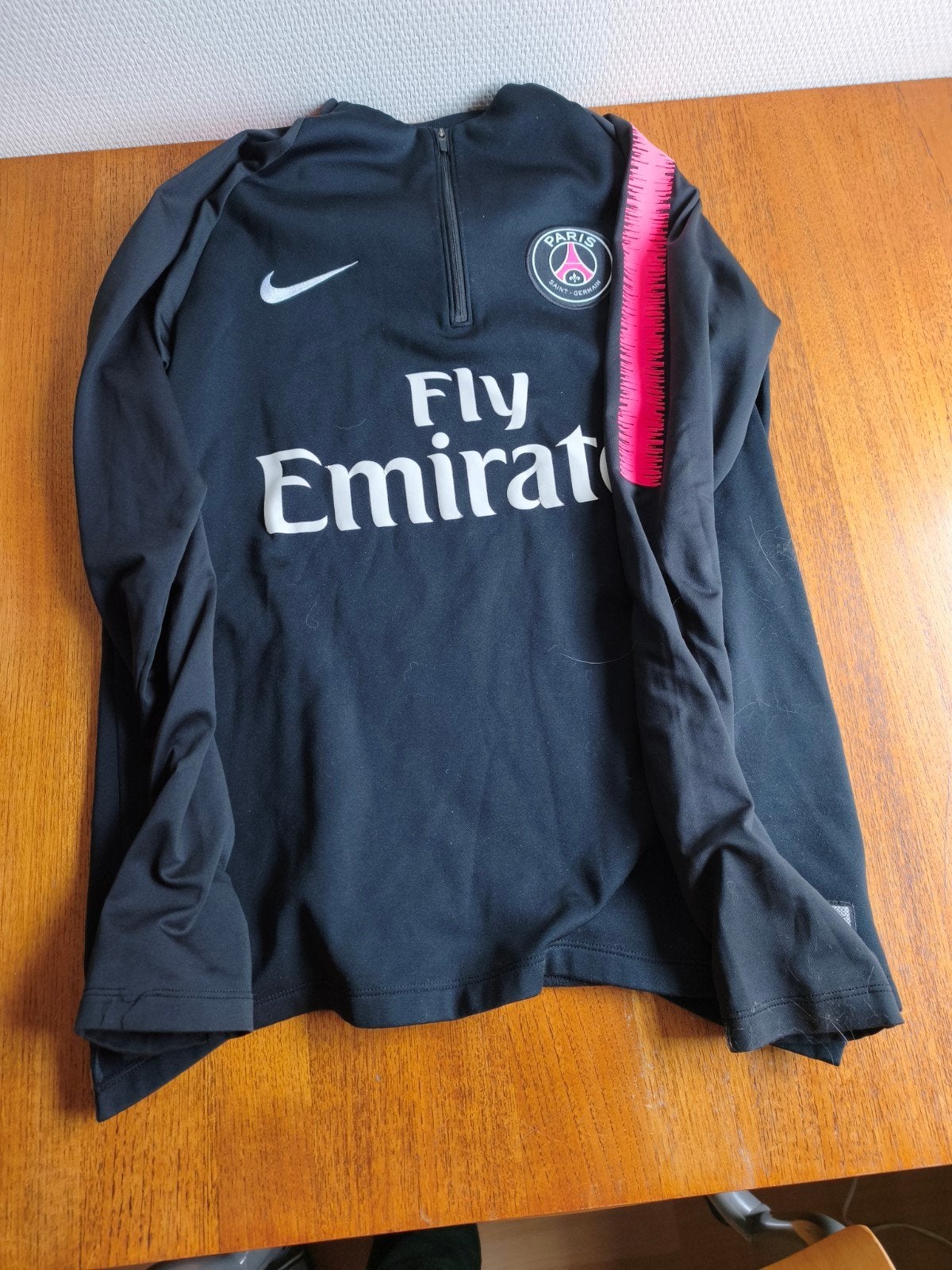 PSG trainingstrui - Zwart met roze accenten, Ophalen of Verzenden