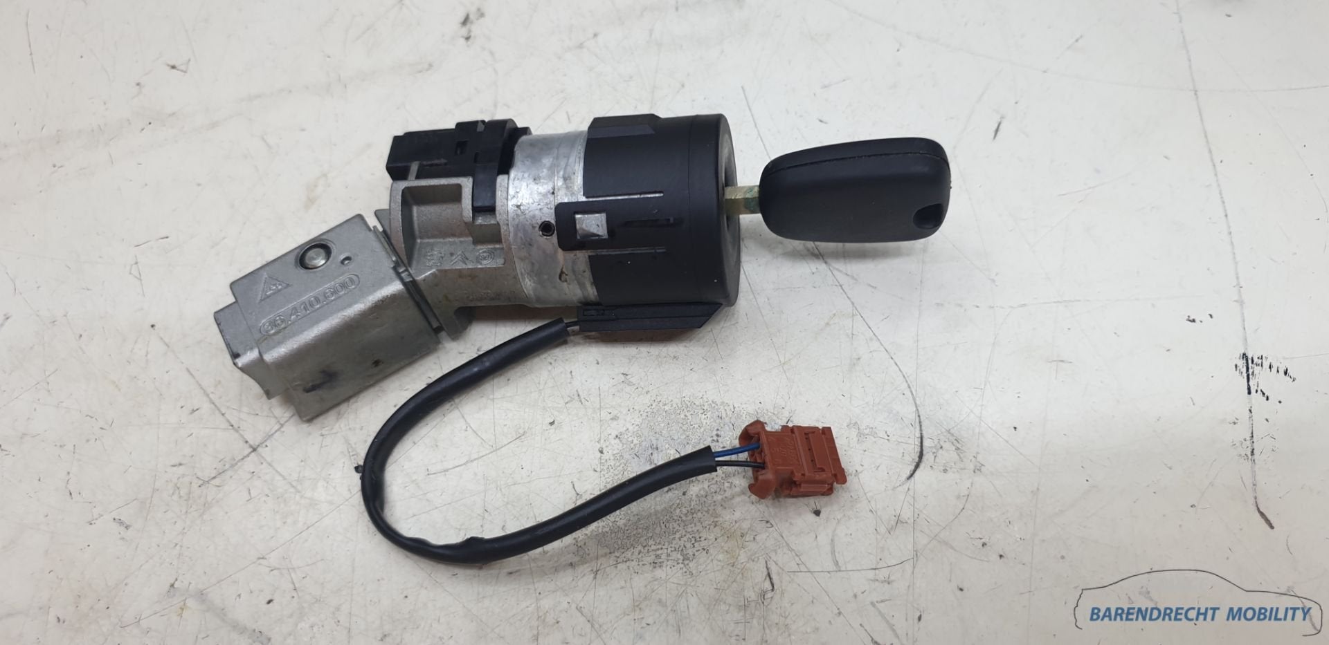 Contactslot met sleutel Peugeot Citro n 36410600 baard origi