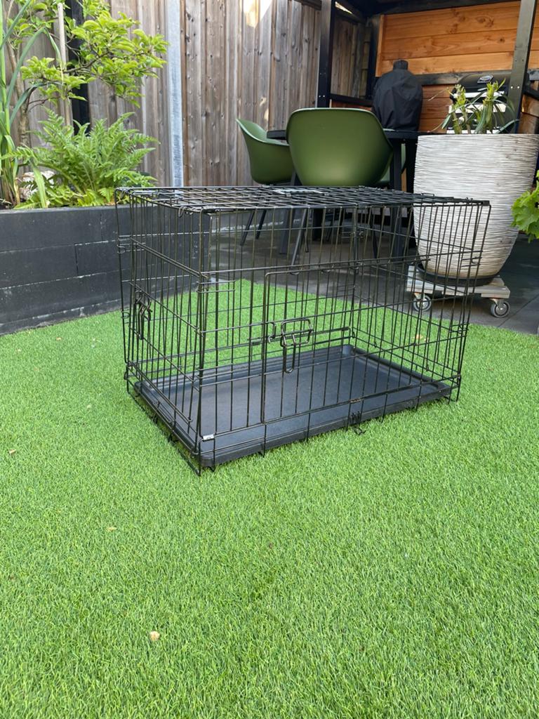 Hondenbench maat M, Dieren en Toebehoren, Hondenbenches, Ophalen, Zo goed als nieuw