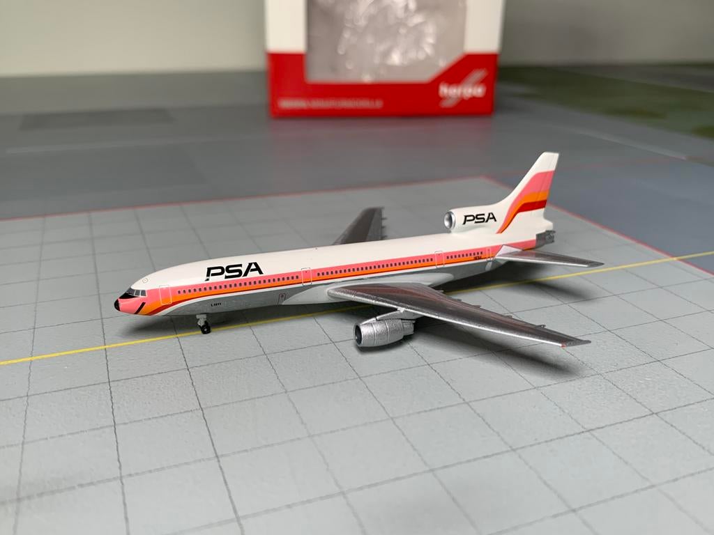 PSA Lockheed L-1011 TriStar Herpa Wings schaal 1:500, Ophalen of Verzenden, Zo goed als nieuw, Schaalmodel