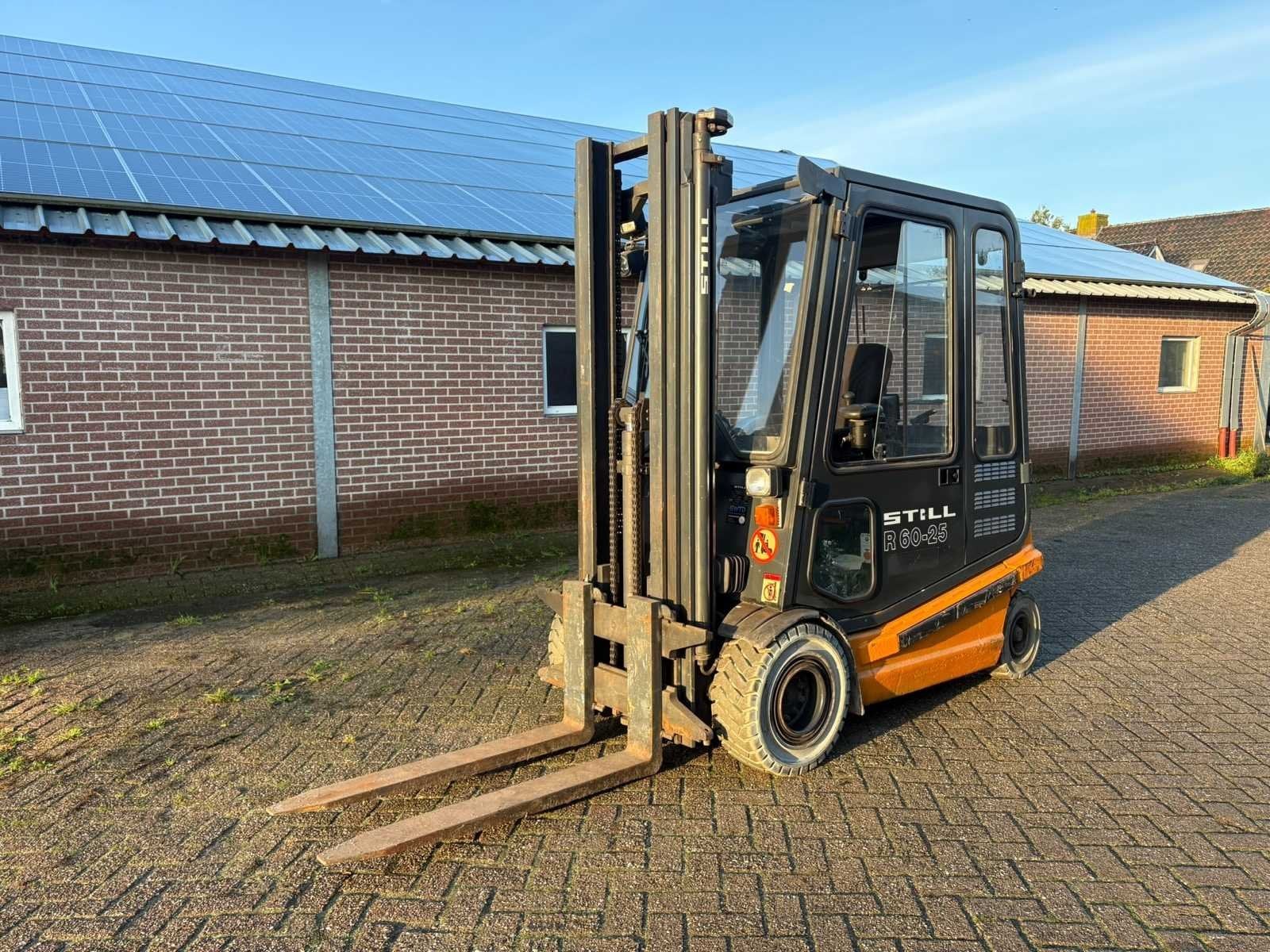 2001 Still R60-25 Vorkheftruck (m2457156734) — Machines en Bouw ...