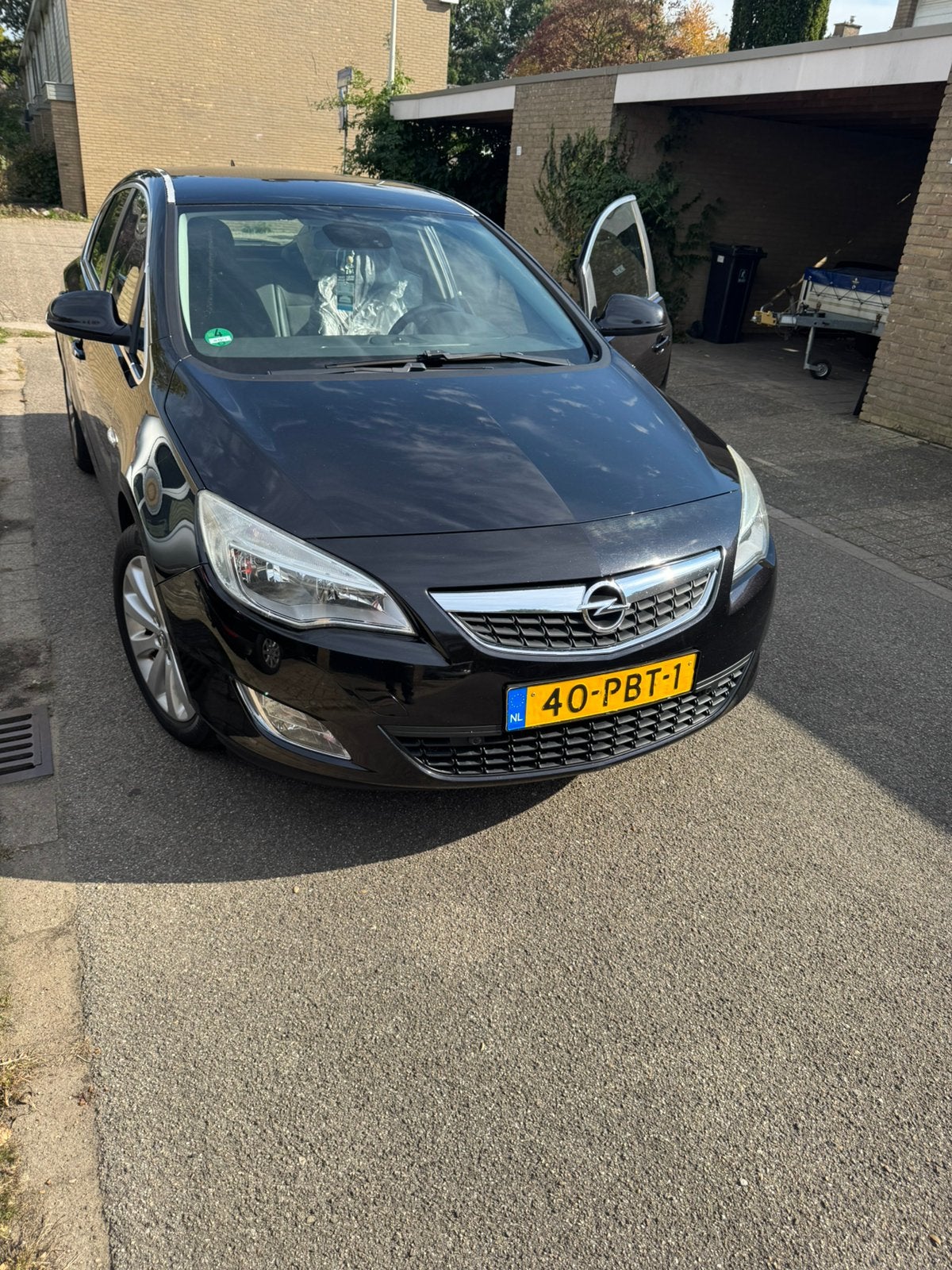 Opel Astra 1.4 Turbo 88KW 5D 2011 Zwart, Auto's, Voorwielaandrijving, 680 kg, 4 cilinders, Zwart