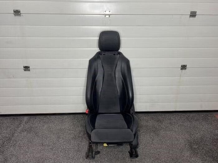 Stoel links van een Mercedes E-Klasse, Auto-onderdelen, Interieur en Bekleding, Ophalen of Verzenden, Gebruikt