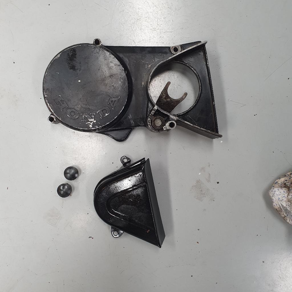 Honda MB / MT Vliegwieldeksel voor trappers + afdekkapje, Ophalen, Nieuw, Kap, Honda