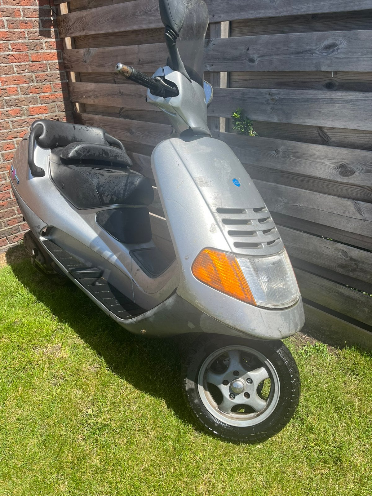 Piaggio Hexagon 125 cc 2 takt LC, Ophalen
