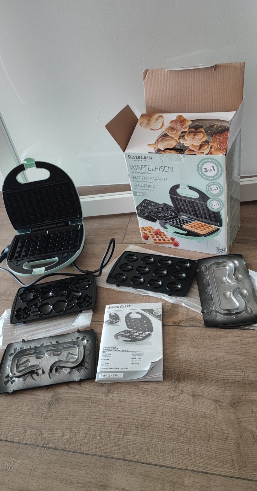 Silvercrest Wafelijzer 3-in-1 met Verwisselbare Platen, Ophalen, Uitneembare platen, Zo goed als nieuw