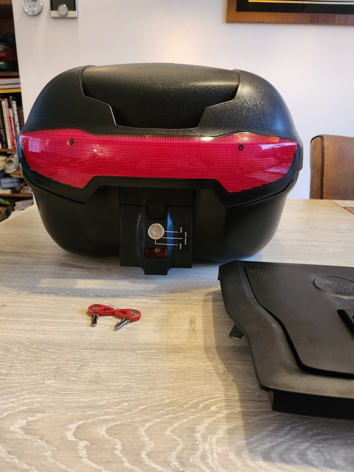 Hepco & Becker Topkoffer voor Scooter/Motor - Zwart, Ophalen, Zo goed als nieuw
