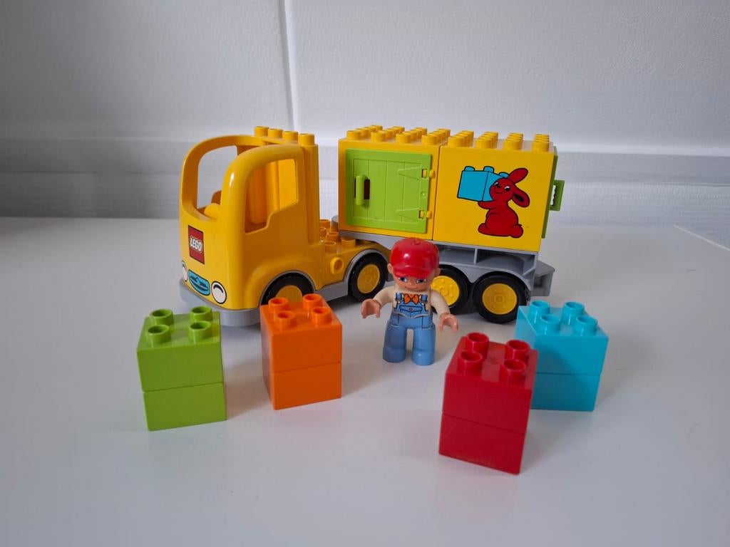 Lego Duplo Vrachtwagen met figuur en blokken 10601, Kinderen en Baby's, Speelgoed | Duplo en Lego, Ophalen of Verzenden, Gebruikt