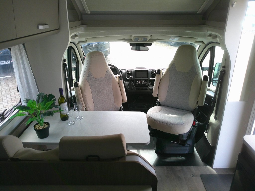 Carado T 135 te koop na huurperiode, Caravans en Kamperen, Campers, Automaat, Ringverwarming, Fiat, Tot en met 2