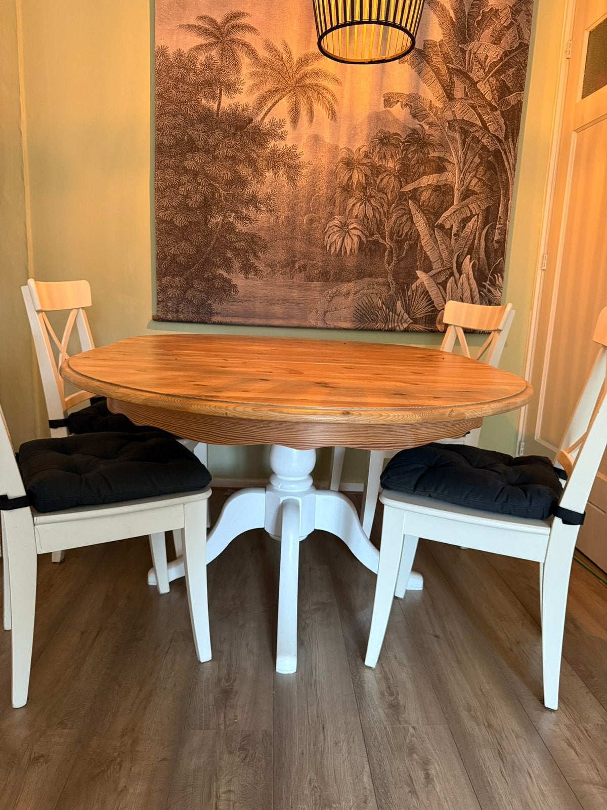 Houten tafel + stoelen, Huis en Inrichting, Complete eetkamers, Ophalen, Gebruikt, 4 tot 6 stoelen