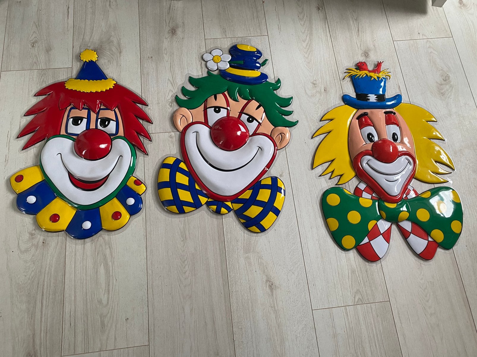 Carnavals versieringen, Ophalen, Zo goed als nieuw, Versiering